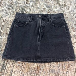 Aritzia 90s Ricci Skirt